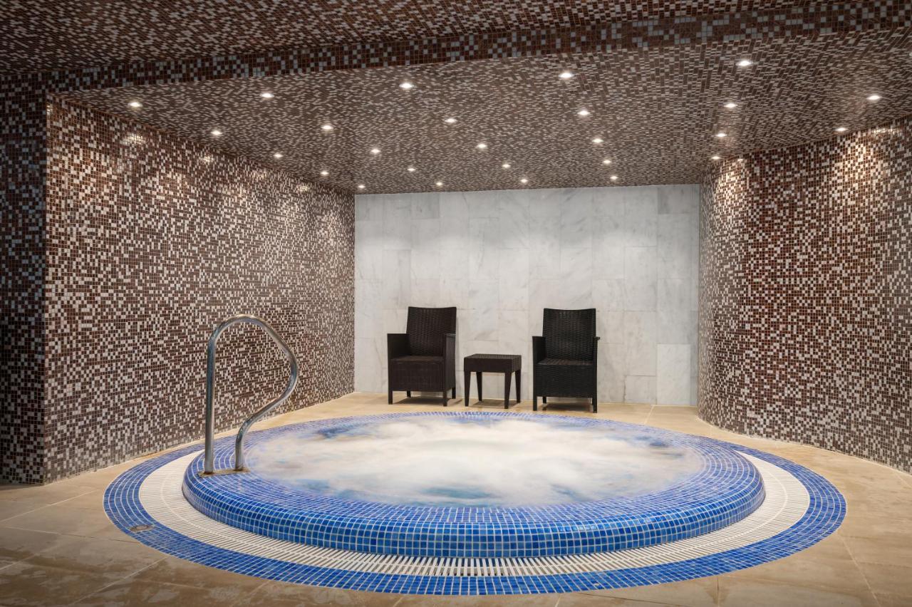 Titanic Hotel & Spa Sulaymaniyah ภายนอก รูปภาพ A whirlpool