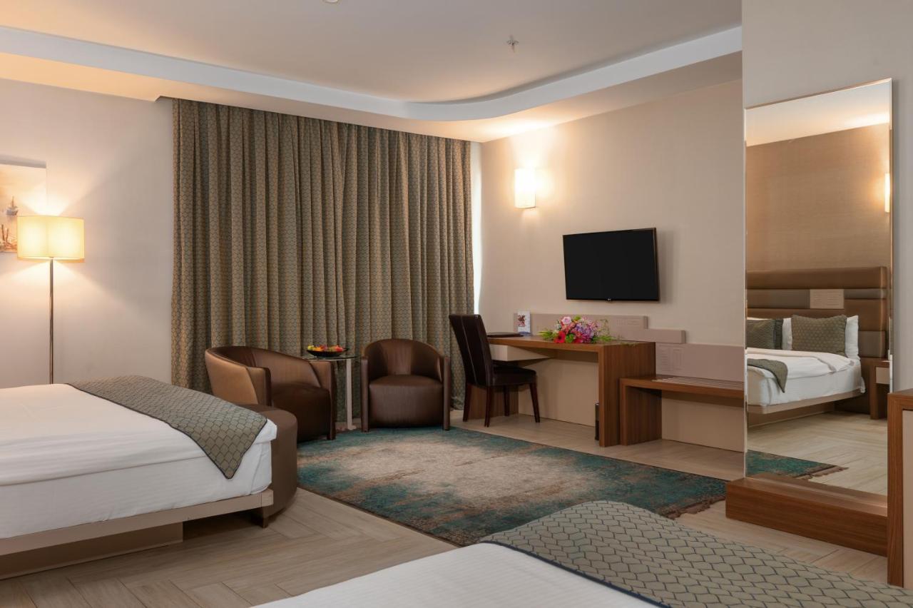 Titanic Hotel & Spa Sulaymaniyah ภายนอก รูปภาพ A room at the hotel