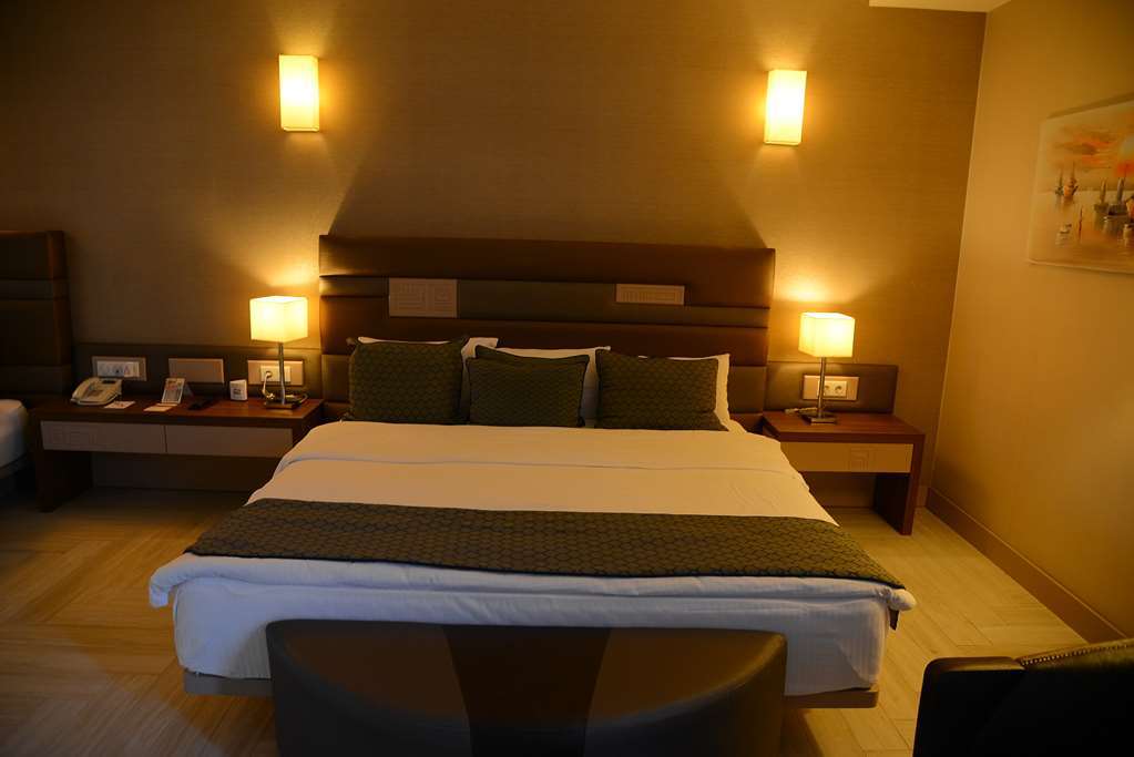 Titanic Hotel & Spa Sulaymaniyah ห้อง รูปภาพ A room at the Taj Bengal
